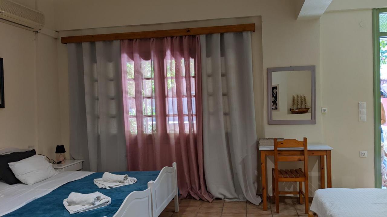 Pension Irene Sougia Exterior photo