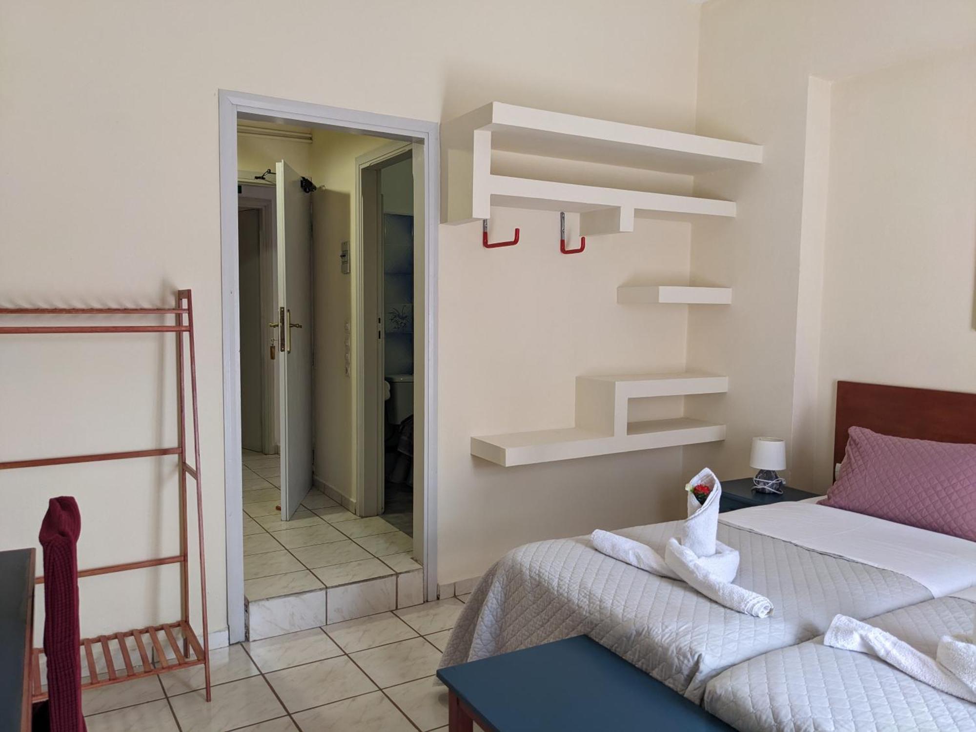 Pension Irene Sougia Exterior photo